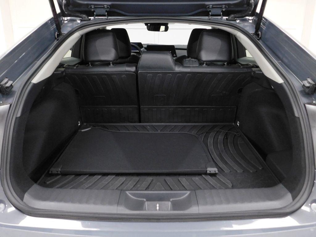 Toyota Prius XLE AWD 2024