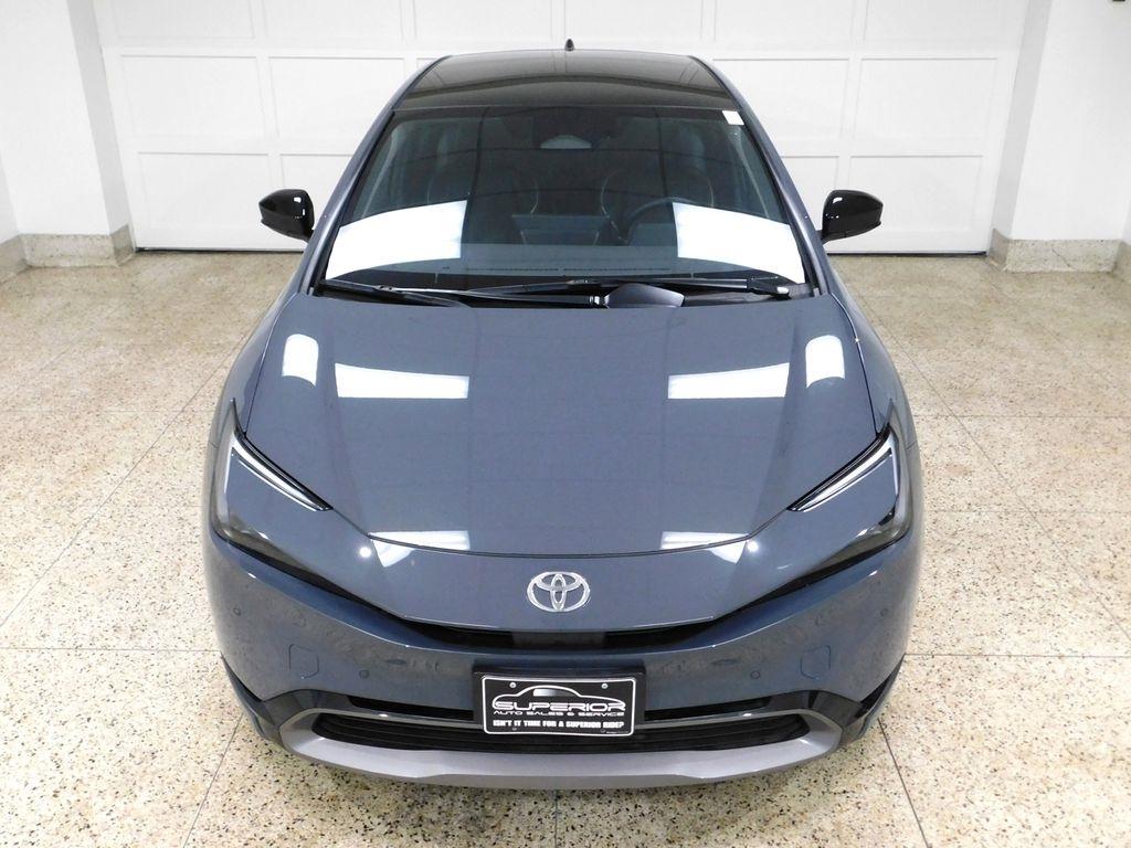 Toyota Prius XLE AWD 2024