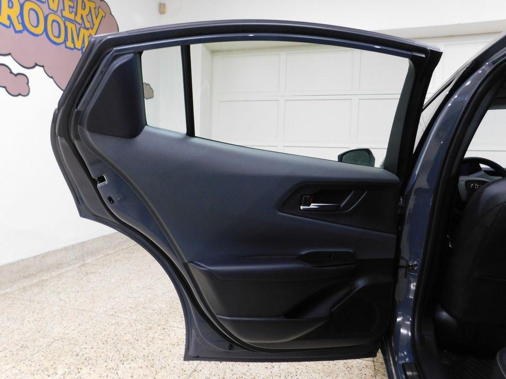 Toyota Prius XLE AWD 2024