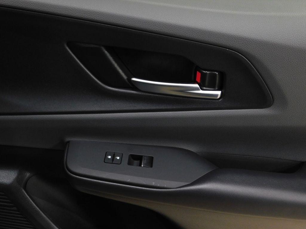 Toyota Prius XLE AWD 2024