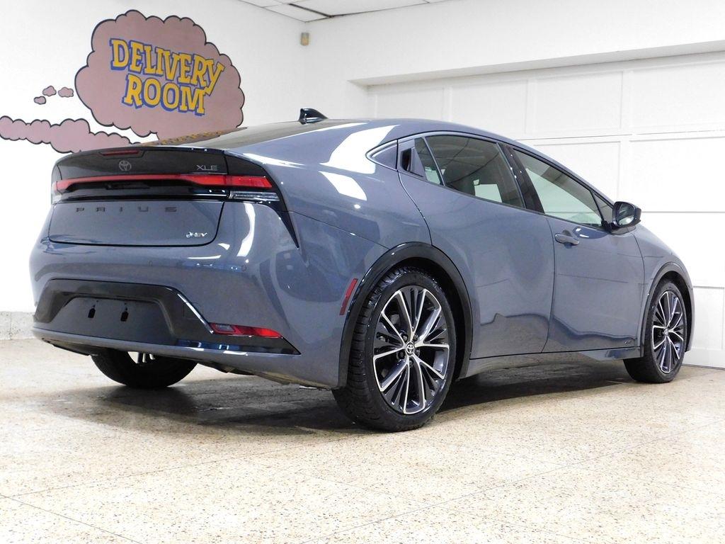 Toyota Prius XLE AWD 2024