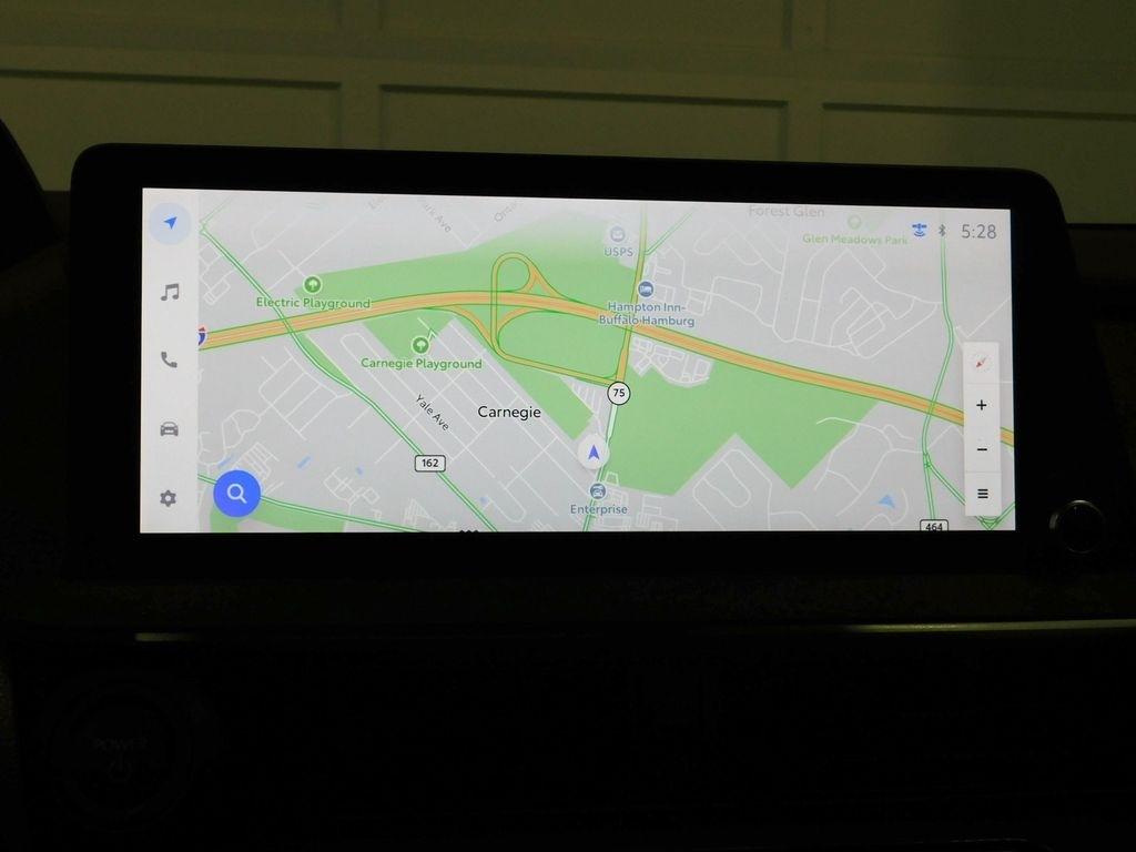 Toyota Prius XLE AWD 2024