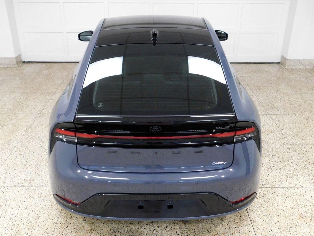 Toyota Prius XLE AWD 2024