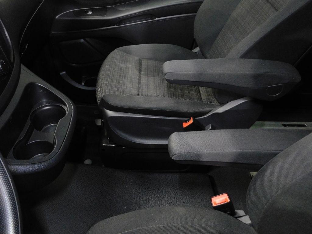 Mercedes-Benz Metris Passenger Van 2019