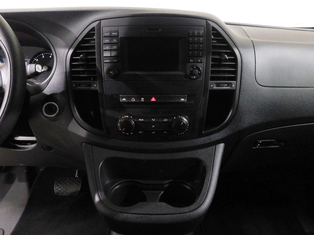 Mercedes-Benz Metris Passenger Van 2019