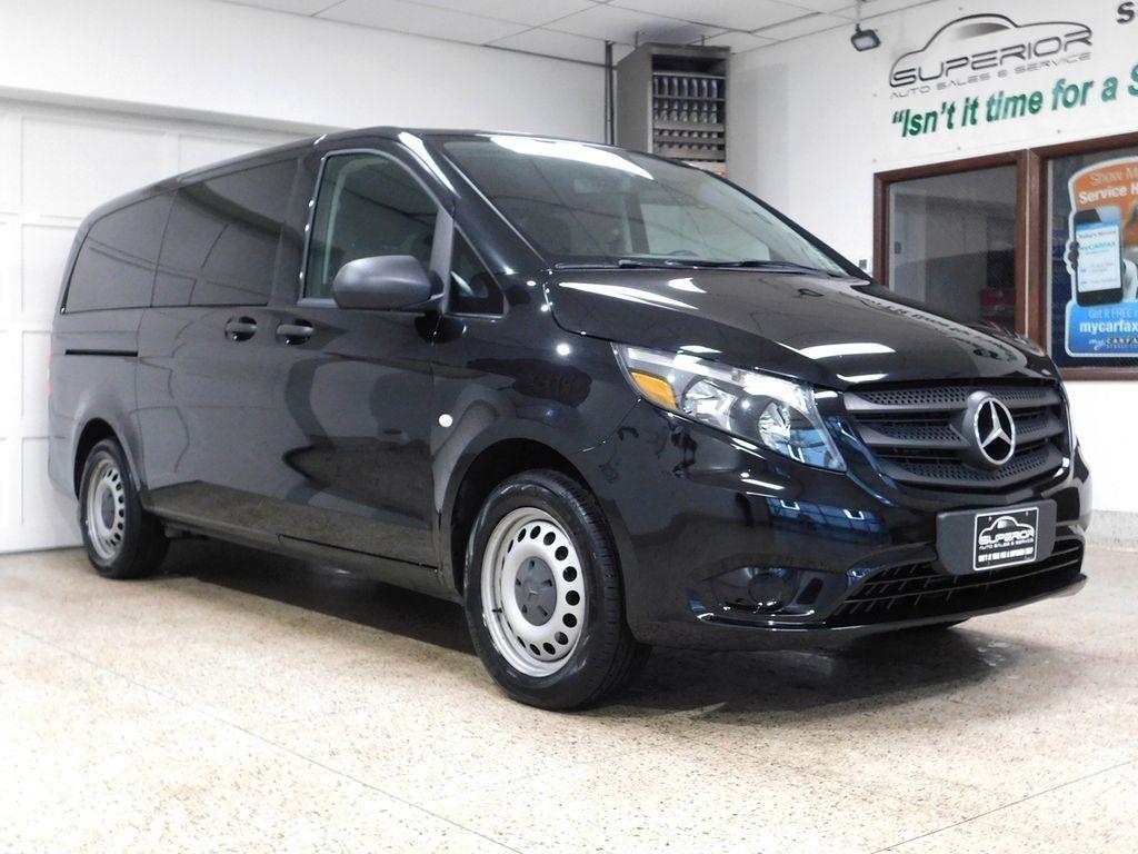 Mercedes-Benz Metris Passenger Van 2019