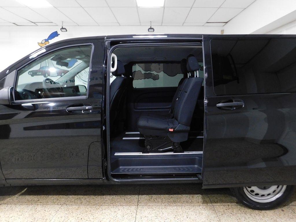 Mercedes-Benz Metris Passenger Van 2019