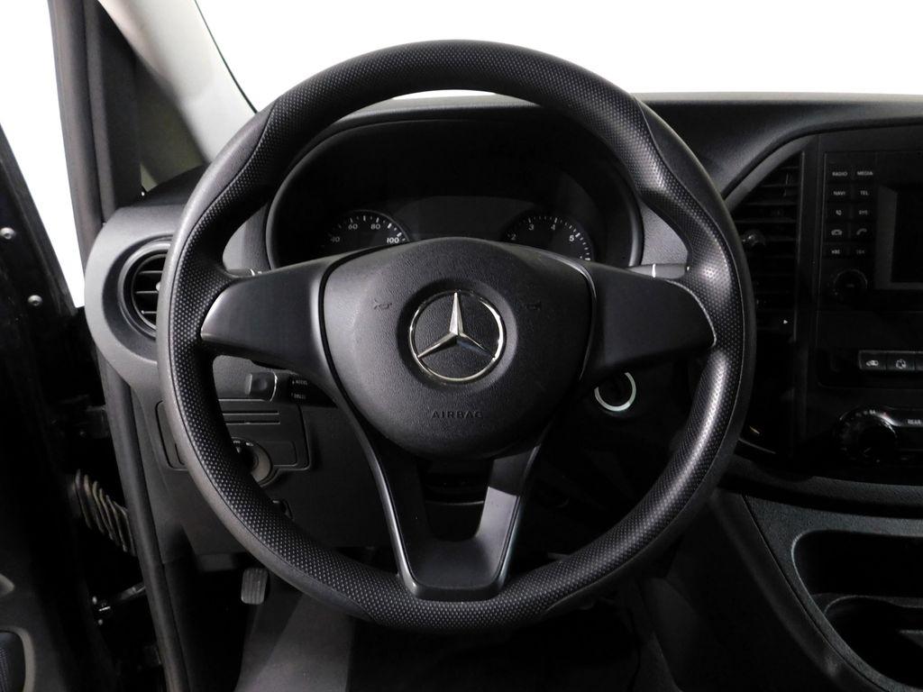 Mercedes-Benz Metris Passenger Van 2019