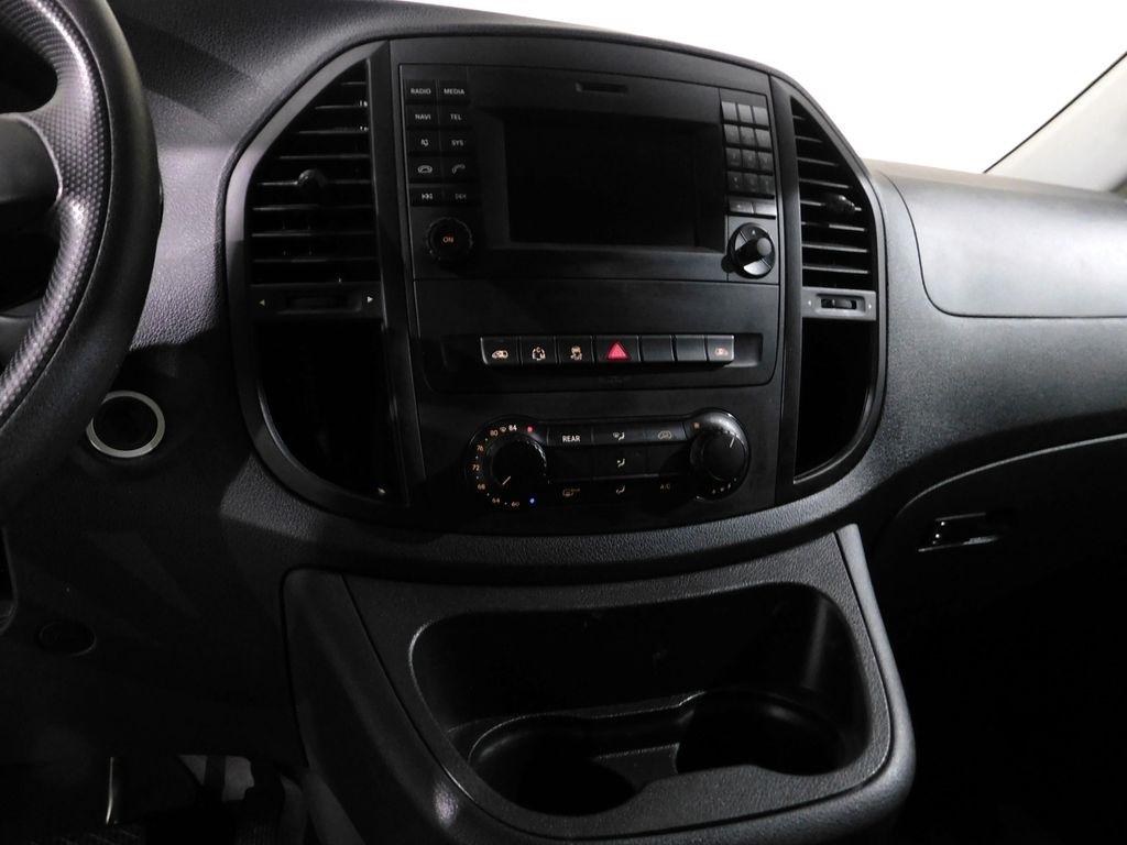 Mercedes-Benz Metris Passenger Van 2019