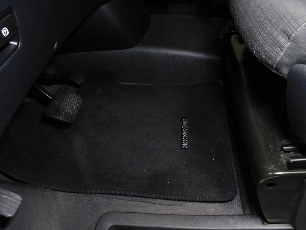 Mercedes-Benz Metris Passenger Van 2019