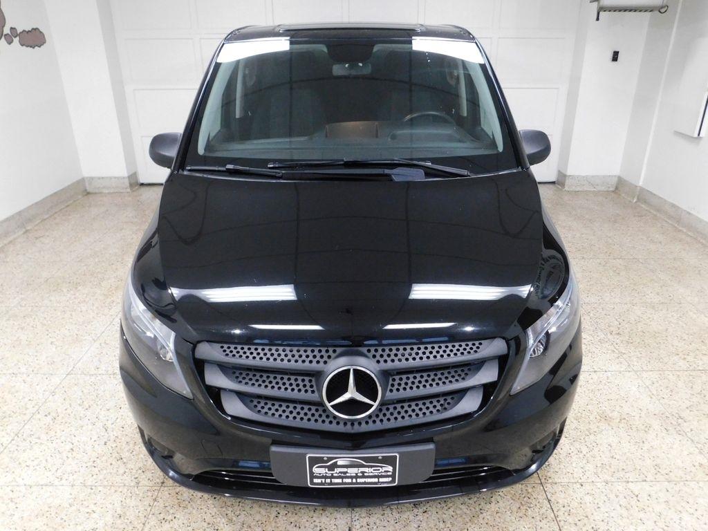 Mercedes-Benz Metris Passenger Van 2019