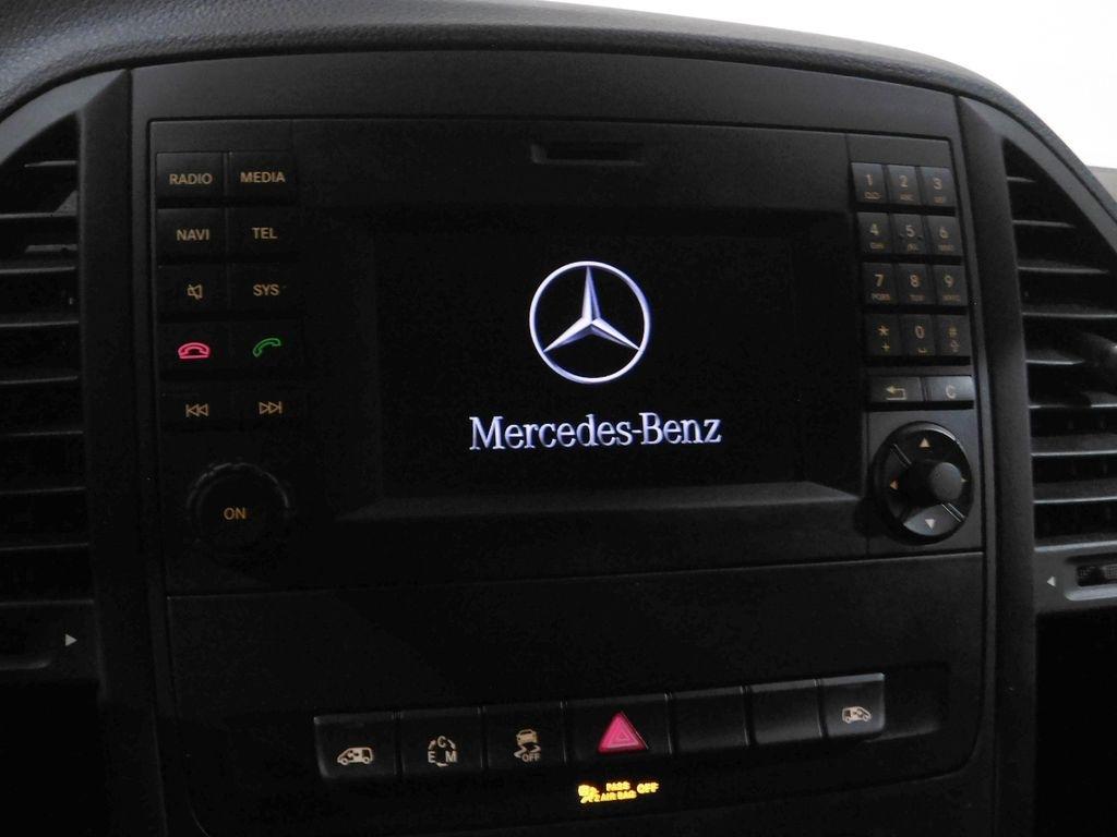 Mercedes-Benz Metris Passenger Van 2019