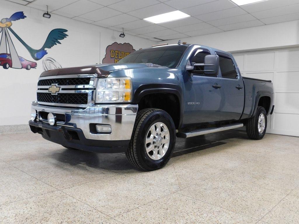 2011 Chevrolet Silverado 2500HD LT Crew Cab 4WD