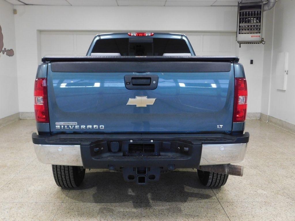 Chevrolet Silverado 2500HD LT Crew Cab 4WD 2011