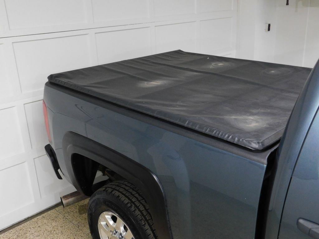 Chevrolet Silverado 2500HD LT Crew Cab 4WD 2011