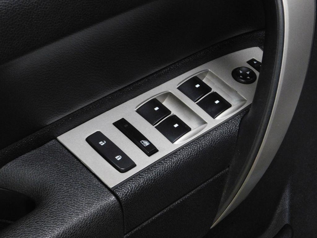 Chevrolet Silverado 2500HD LT Crew Cab 4WD 2011
