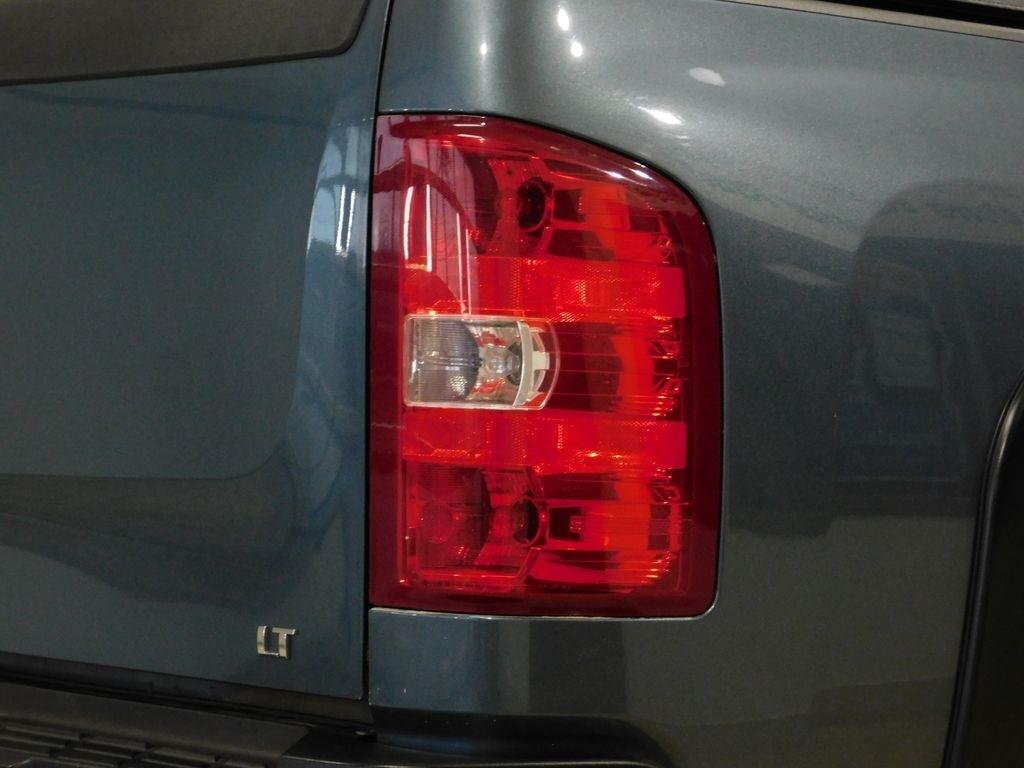 Chevrolet Silverado 2500HD LT Crew Cab 4WD 2011