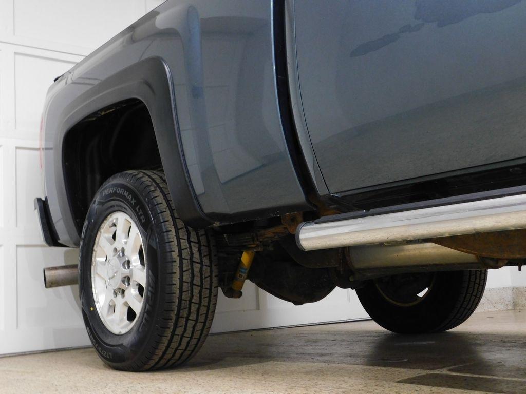 Chevrolet Silverado 2500HD LT Crew Cab 4WD 2011