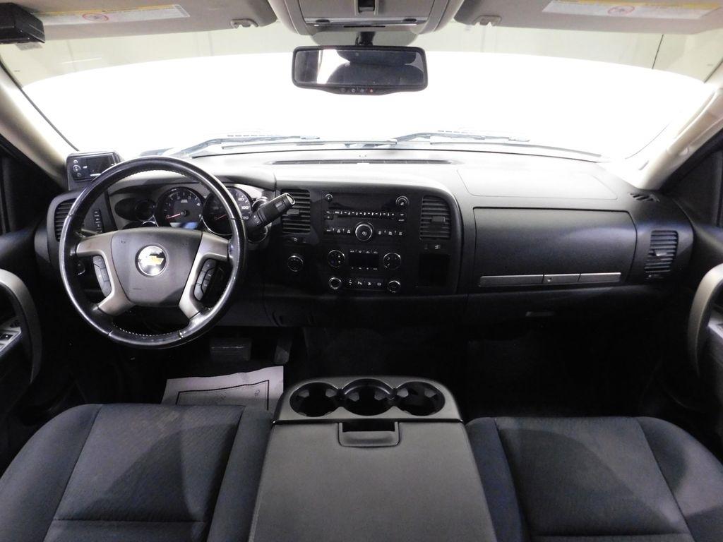 Chevrolet Silverado 2500HD LT Crew Cab 4WD 2011