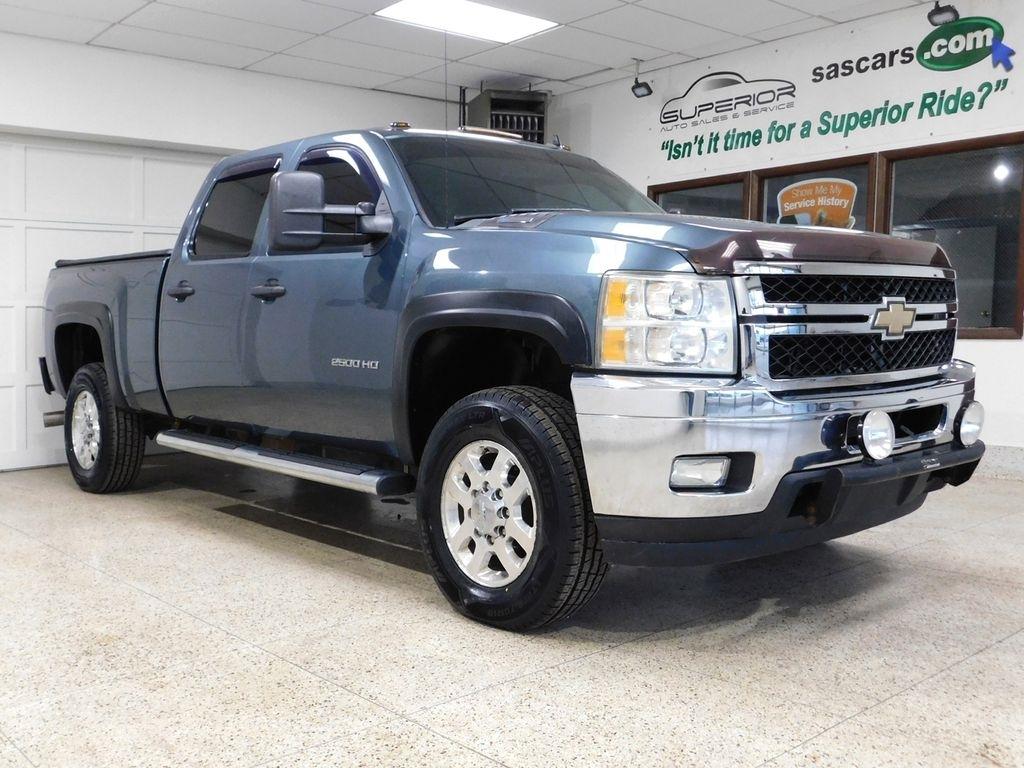 Chevrolet Silverado 2500HD LT Crew Cab 4WD 2011