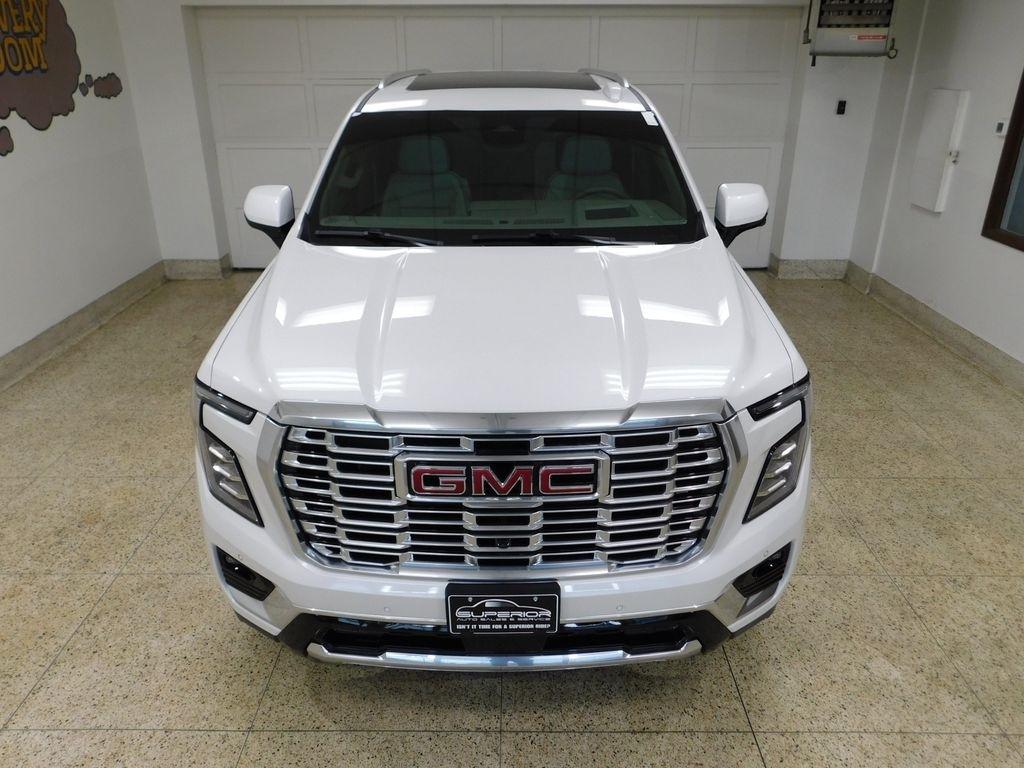 GMC Yukon XL Denali 4WD 2025