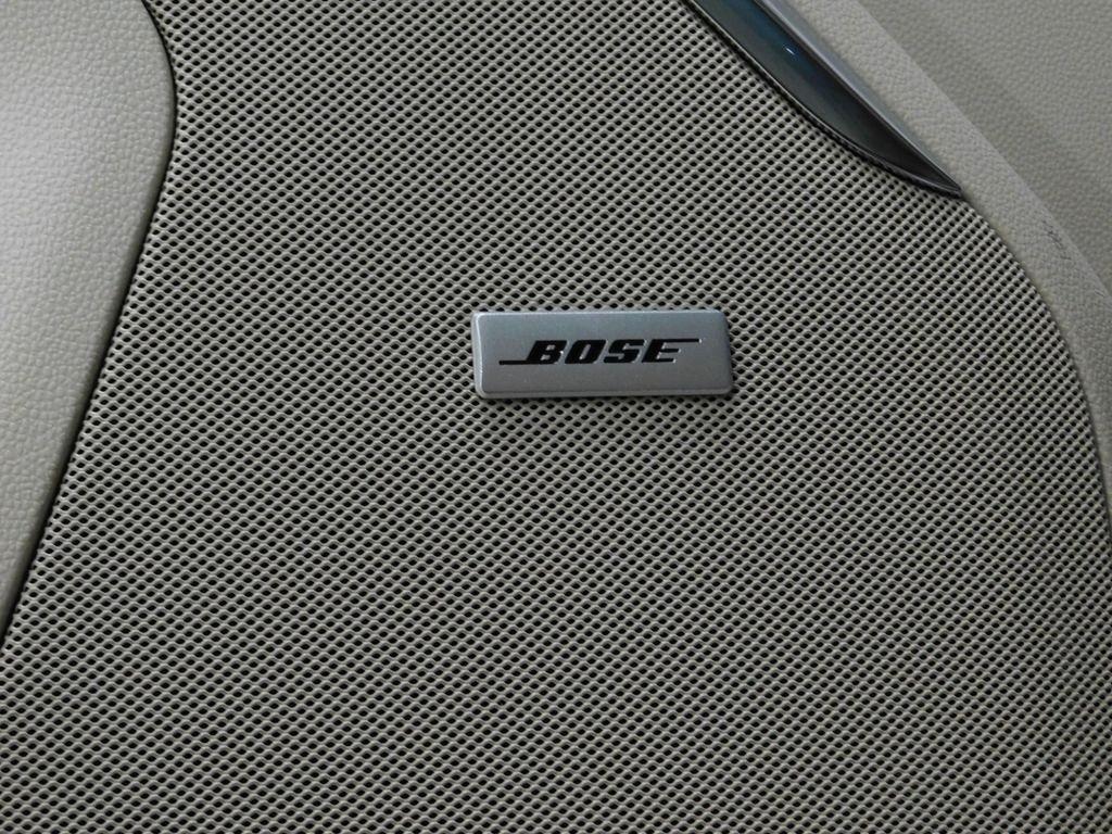 GMC Yukon XL Denali 4WD 2025