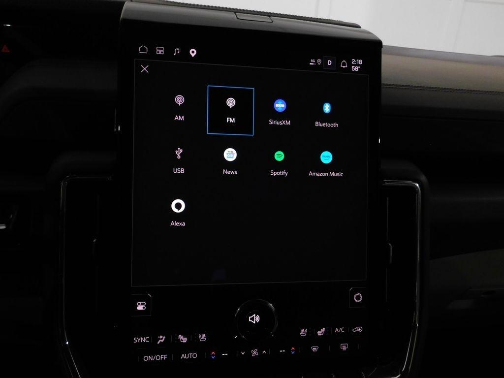 GMC Yukon XL Denali 4WD 2025