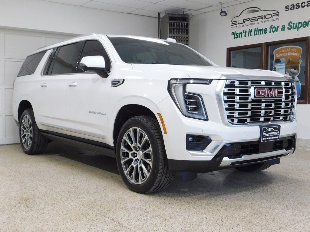 GMC Yukon XL Denali 4WD 2025