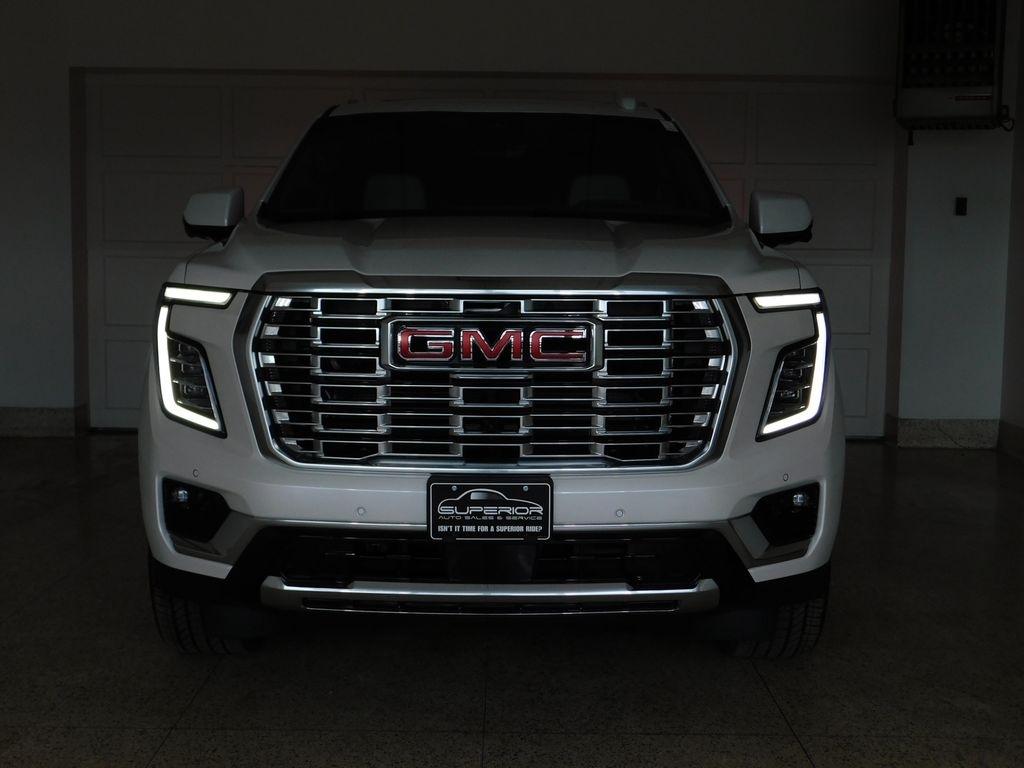 GMC Yukon XL Denali 4WD 2025
