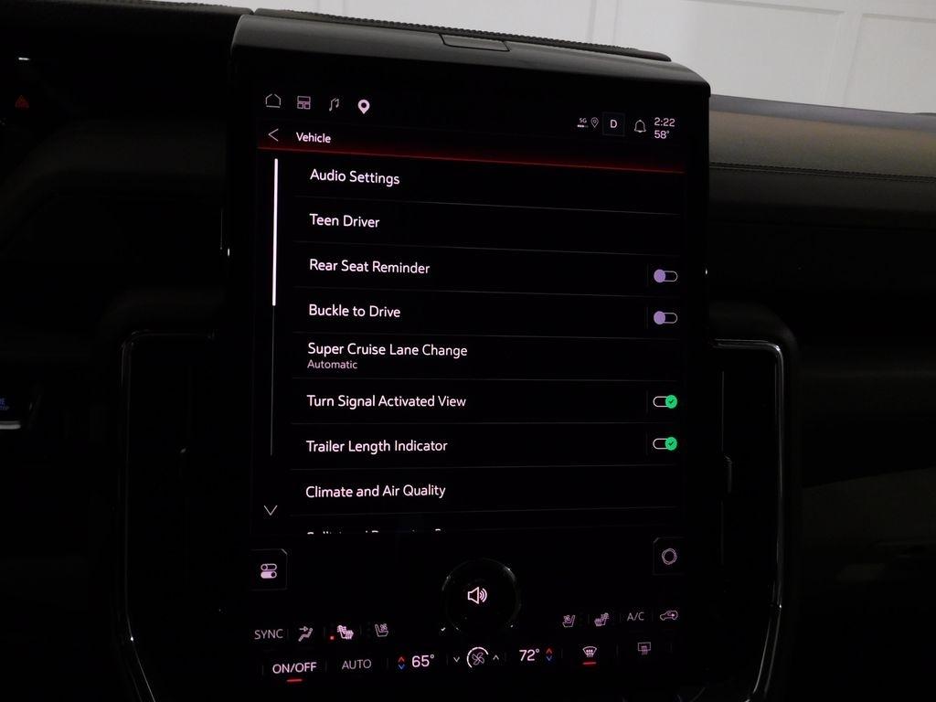 GMC Yukon XL Denali 4WD 2025
