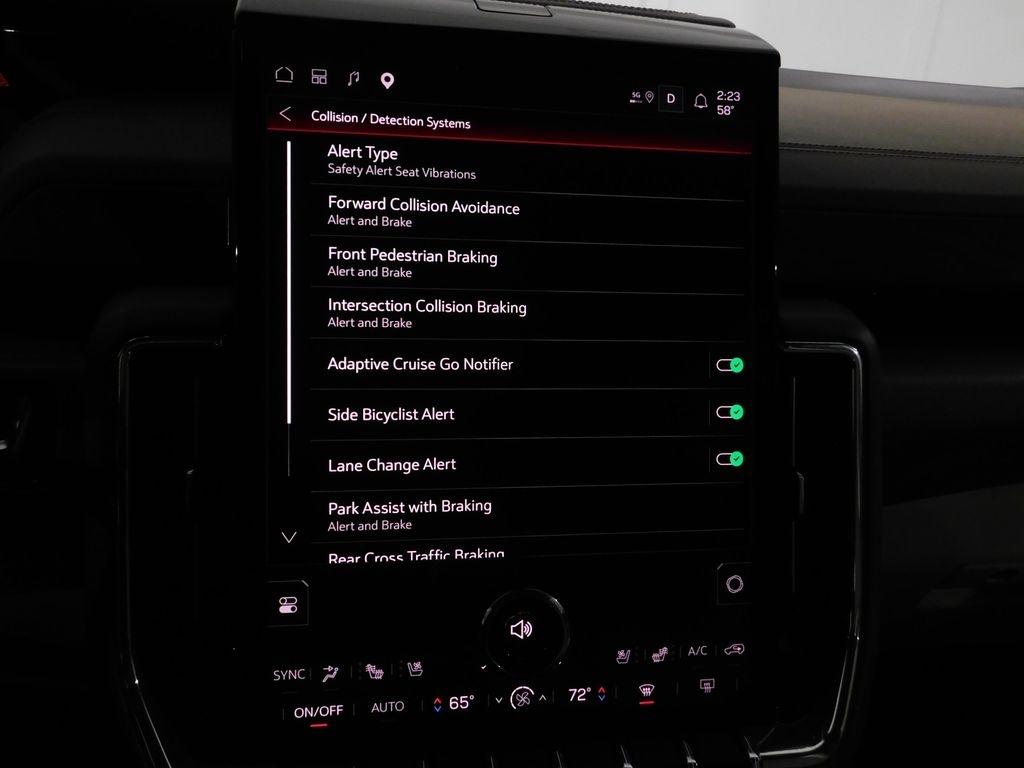 GMC Yukon XL Denali 4WD 2025