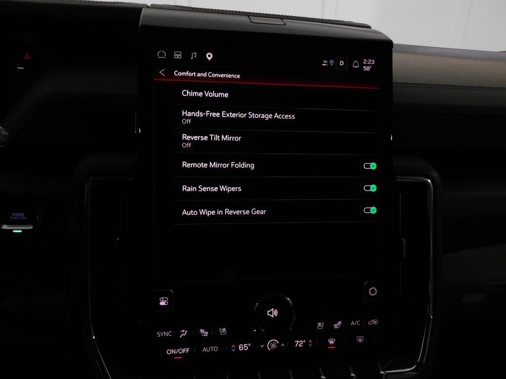 GMC Yukon XL Denali 4WD 2025