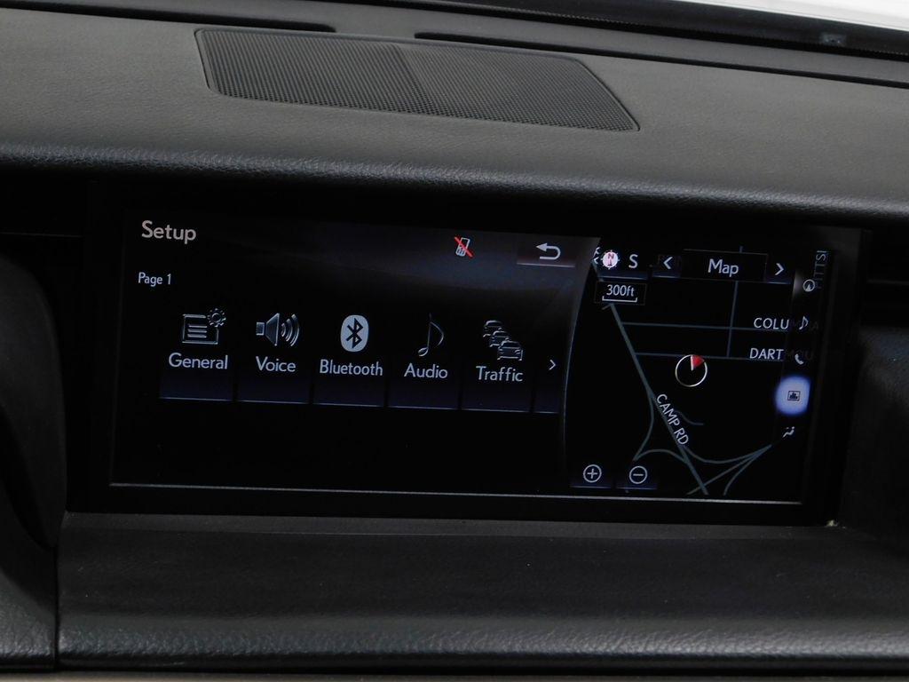 Lexus IS 300 RWD 2018