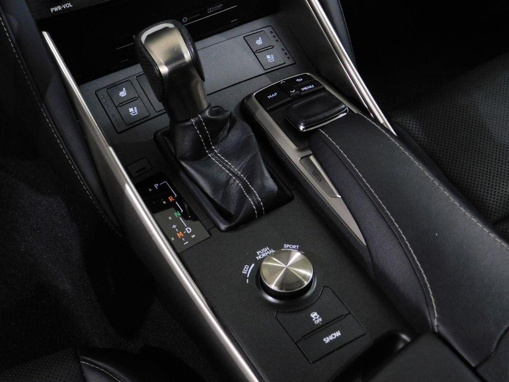 Lexus IS 300 RWD 2018