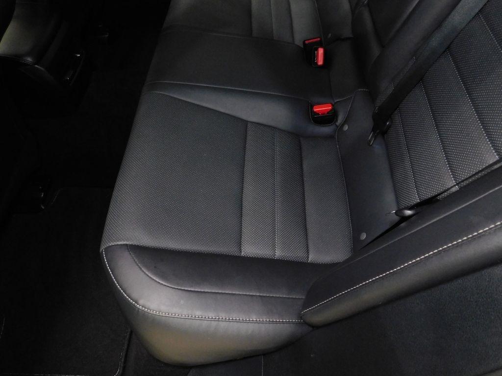 Lexus IS 300 RWD 2018