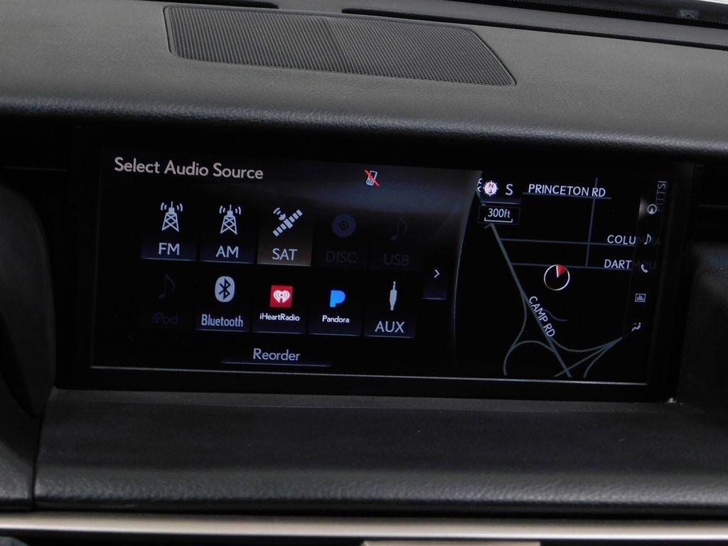 Lexus IS 300 RWD 2018