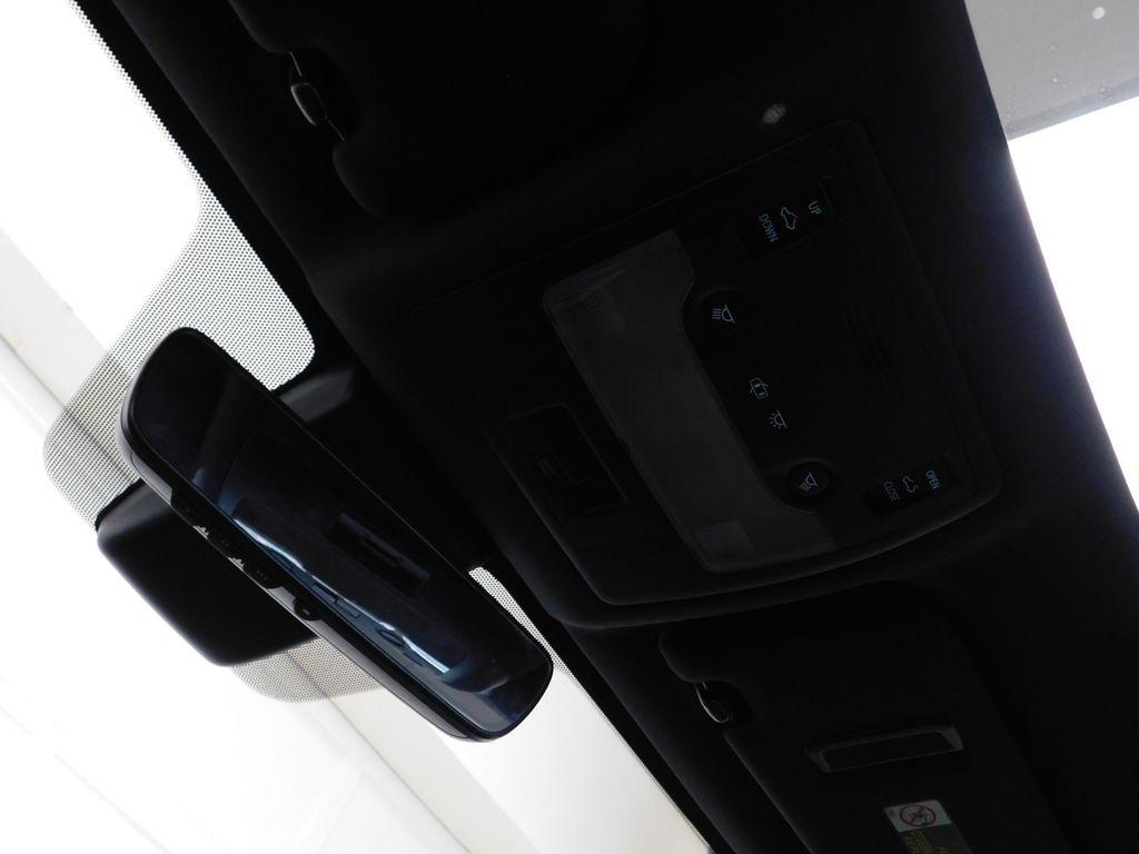 Lexus IS 300 RWD 2018