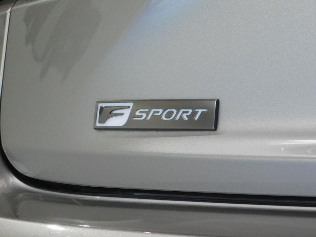 Lexus IS 300 RWD 2018