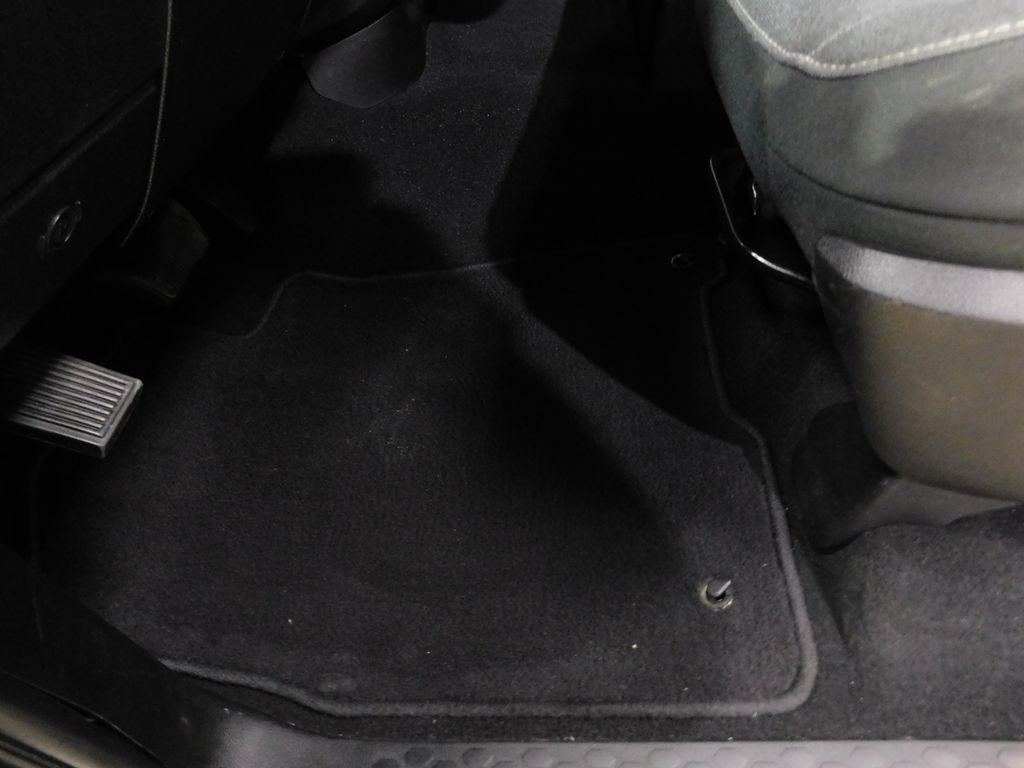 RAM 1500 Classic Tradesman Crew Cab SWB 4WD 2022