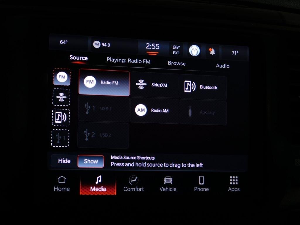 RAM 1500 Classic Tradesman Crew Cab SWB 4WD 2022