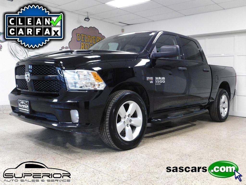 RAM 1500 Classic Tradesman Crew Cab SWB 4WD 2022