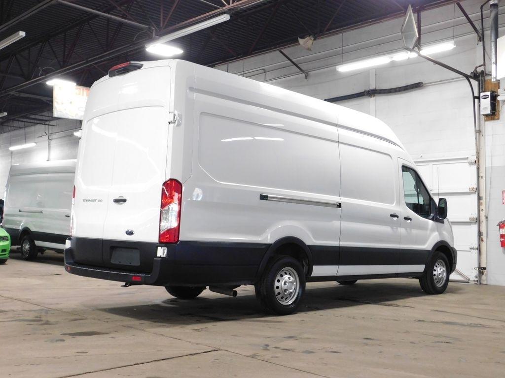 Ford Transit 250 Van High Roof w/Sliding Pass. 148-in. WB EL 2023