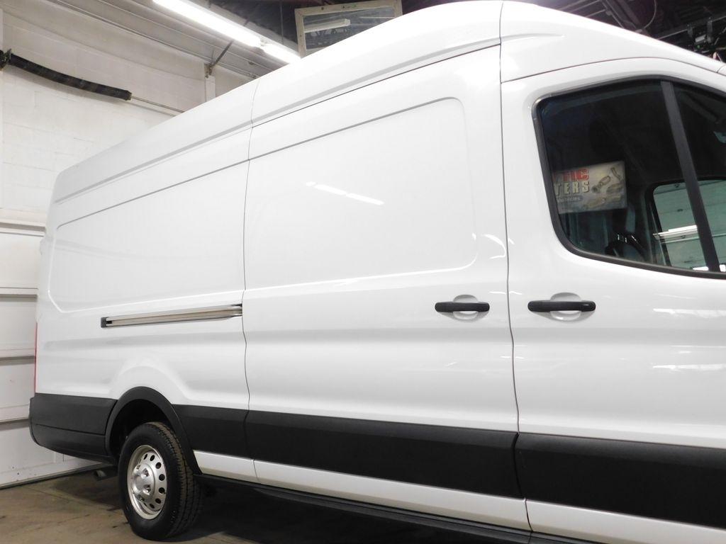 Ford Transit 250 Van High Roof w/Sliding Pass. 148-in. WB EL 2023