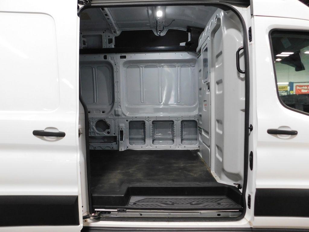 Ford Transit 250 Van High Roof w/Sliding Pass. 148-in. WB EL 2023