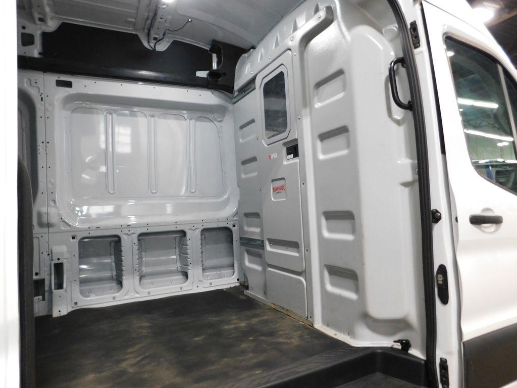 Ford Transit 250 Van High Roof w/Sliding Pass. 148-in. WB EL 2023