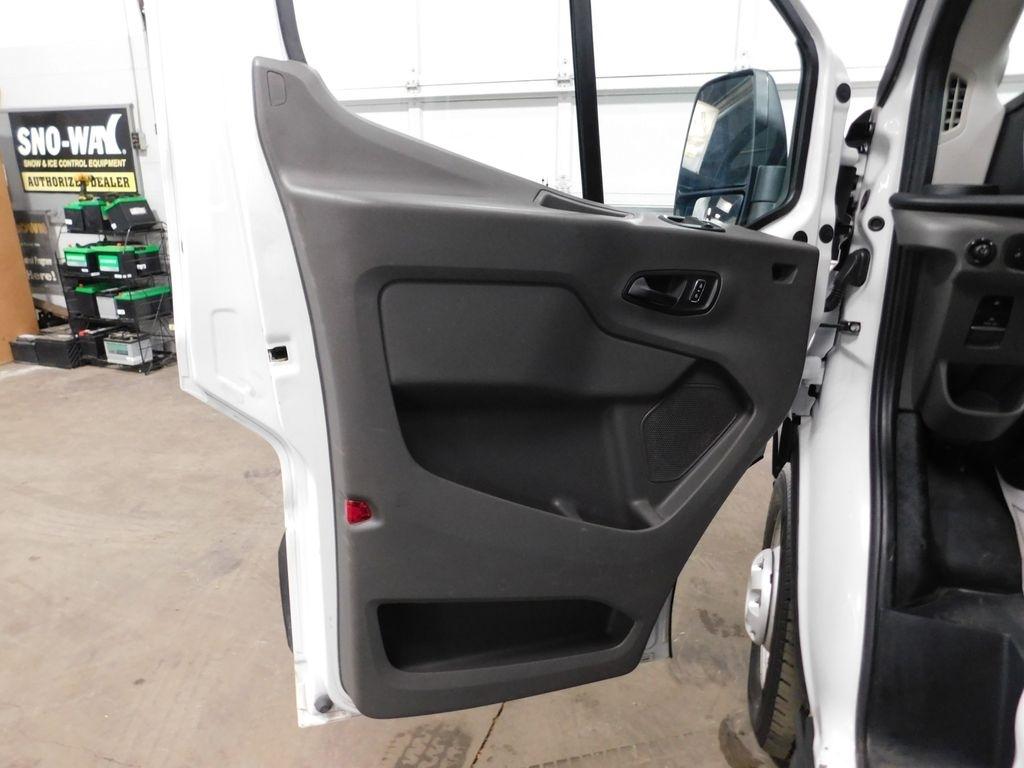 Ford Transit 250 Van High Roof w/Sliding Pass. 148-in. WB EL 2023