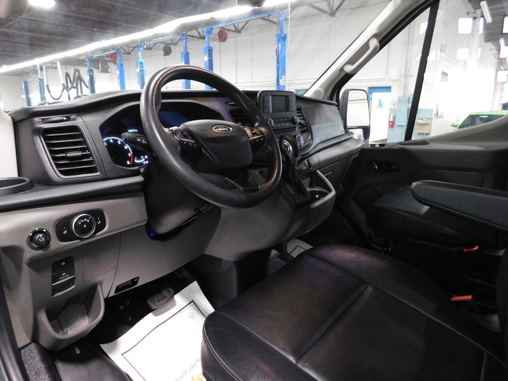 Ford Transit 250 Van High Roof w/Sliding Pass. 148-in. WB EL 2023