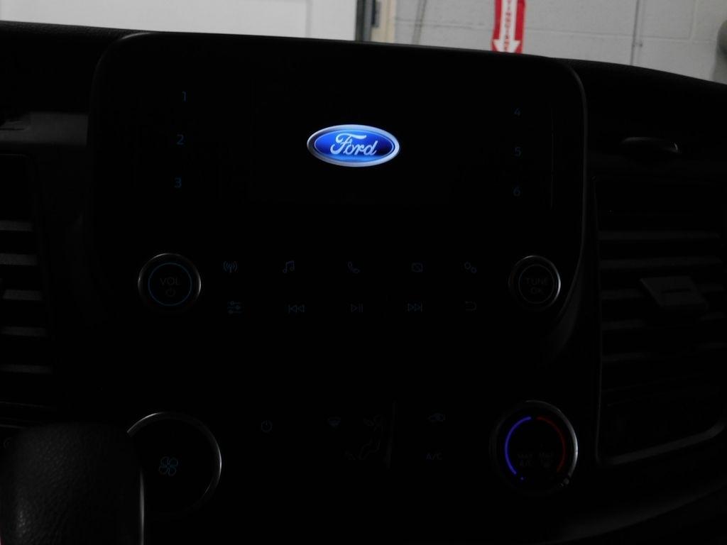 Ford Transit 250 Van High Roof w/Sliding Pass. 148-in. WB EL 2023