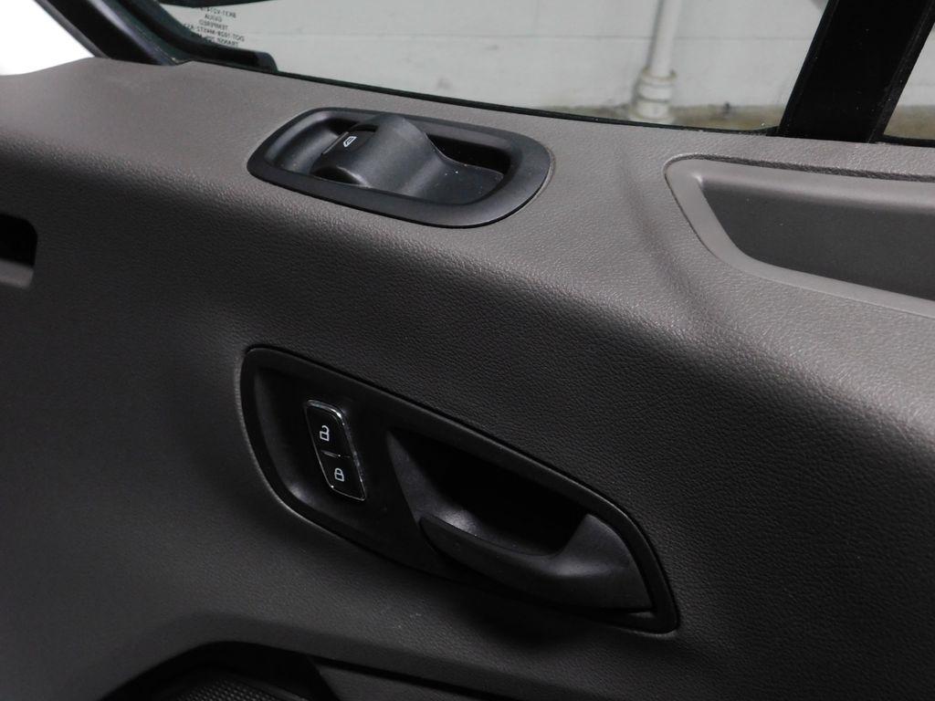 Ford Transit 250 Van High Roof w/Sliding Pass. 148-in. WB EL 2023