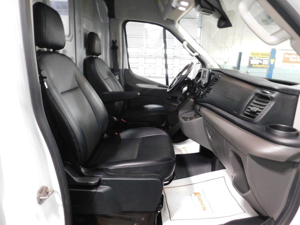 Ford Transit 250 Van High Roof w/Sliding Pass. 148-in. WB EL 2023